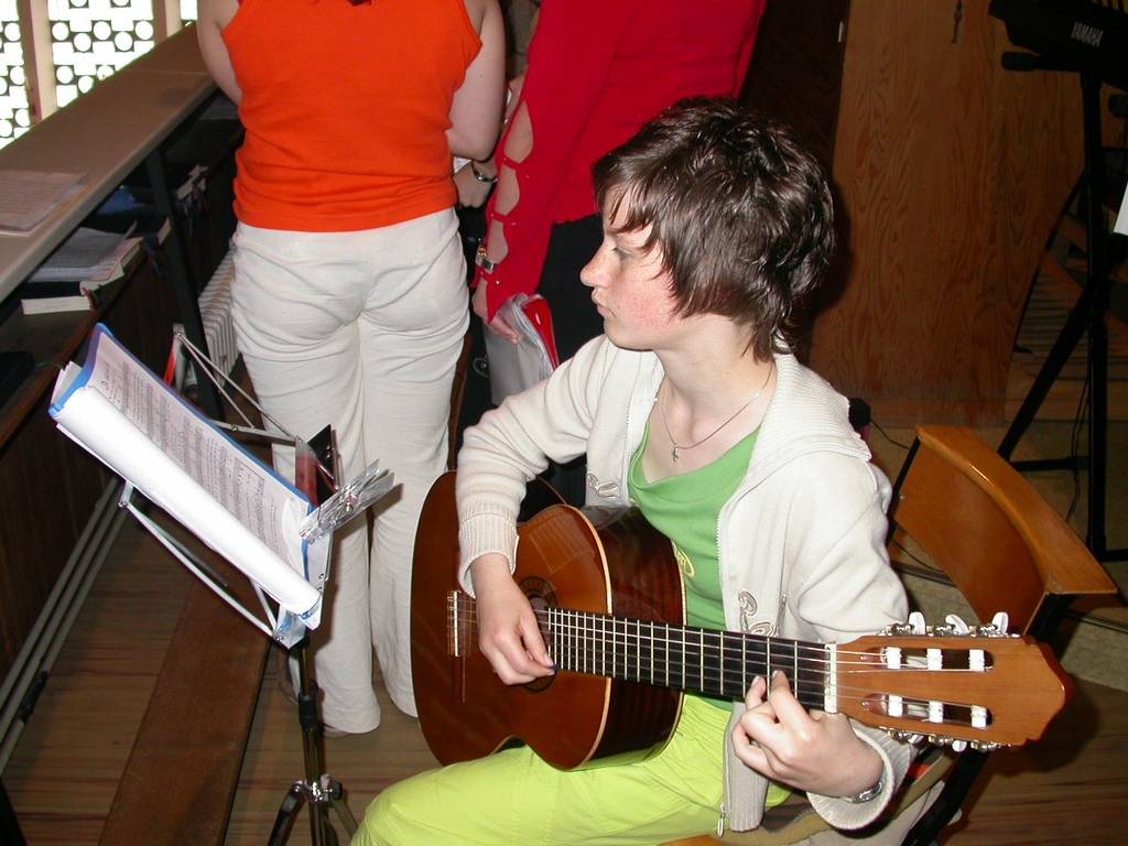 Kommunion2004Chor7.jpg